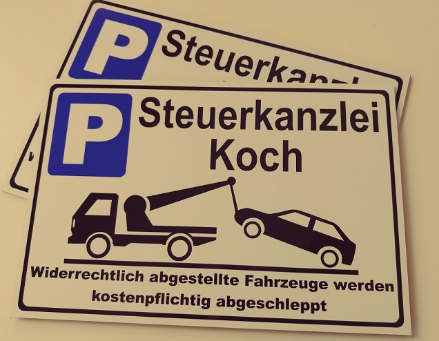 Parkplatzschild mit Wunschtext